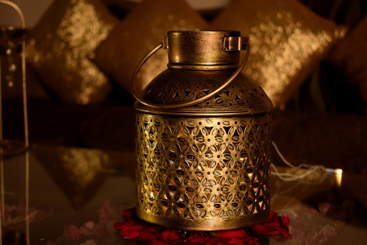 Lantern, Candle Holder, T-light Holder, Traditional Lantern, Modern Lantern, Antique Gold, House2home, h2h , Hanging Lantern, Moroccan, hanging Lantern, Dhuni, Balti Lantern, Carved Lantern, Milk Cane