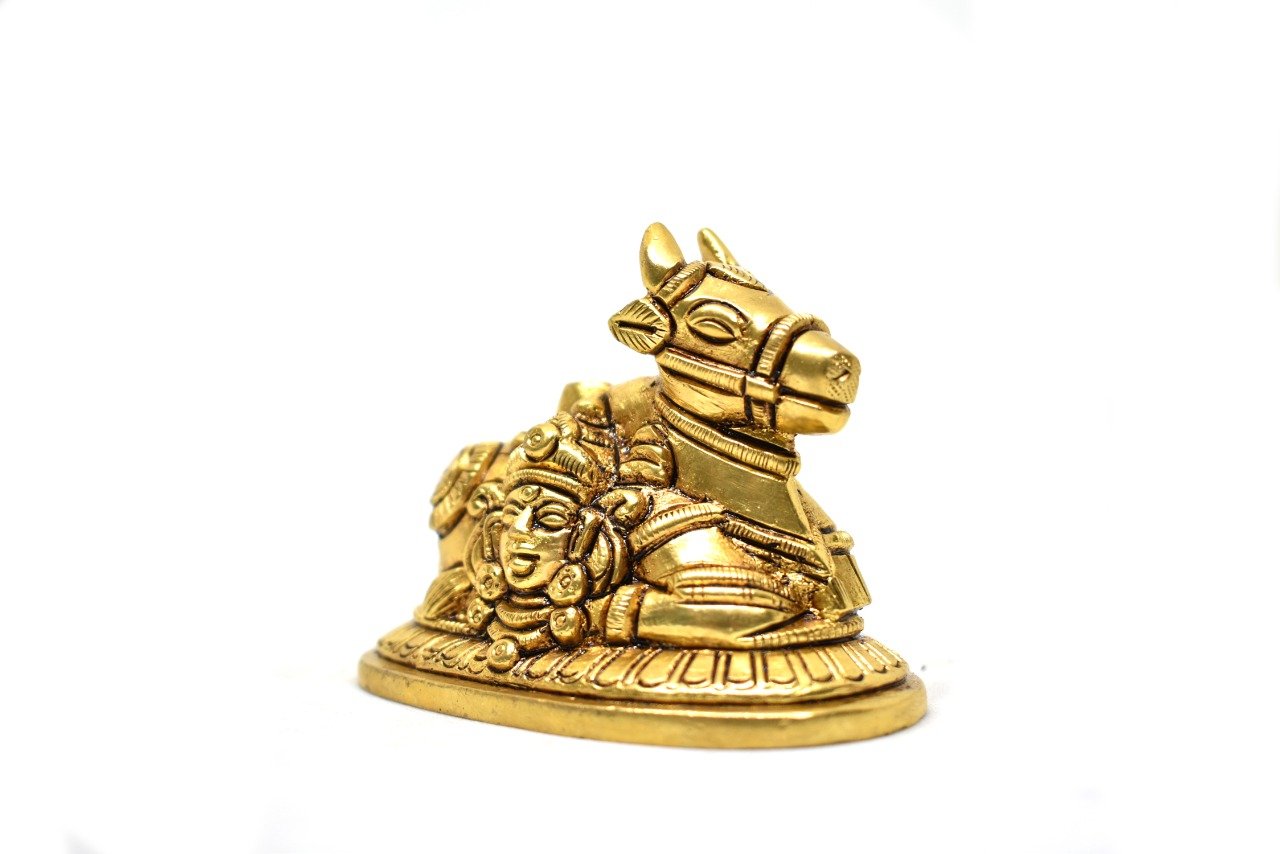 Anniversary Gifts, Brass, Corporate Gifts, diwali, festive, gift, god, House 2 home, house to home, House warming, gifts, House2home, idol, idols, murti, peetal, pital, pratima, statue, Wedding, Wedding Gifts, pooja, pooja gift, pooja article, home décor, Brass Decorative, Decorative Accents, décor, Golden, h2h, nandi, cow, brass cow
