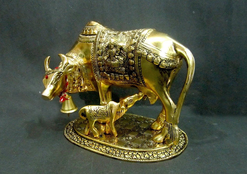 Kamdhenu Cow With Calf Idol-Antique Gold Finish - Image 10