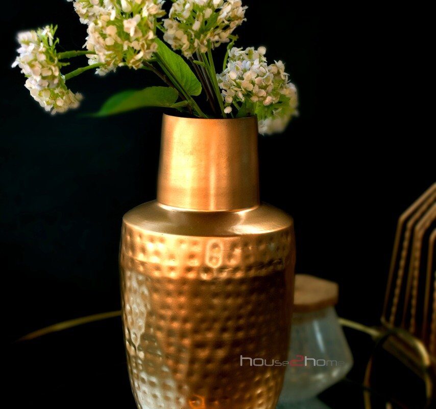 Hammered Flower Pot, Vase, Golden Vase, Planter, Decorative, Accent, House2home, h2h, Small Vase. Table Decorative, Home Decor, Decoration, house2home, h2h, Table Planter, Decorative, Diwali Gift, Diwali Decor, Table Decor, Flower Vase, Flower Pot, Home Decoration, Home Decor, Restaurant Decor,
