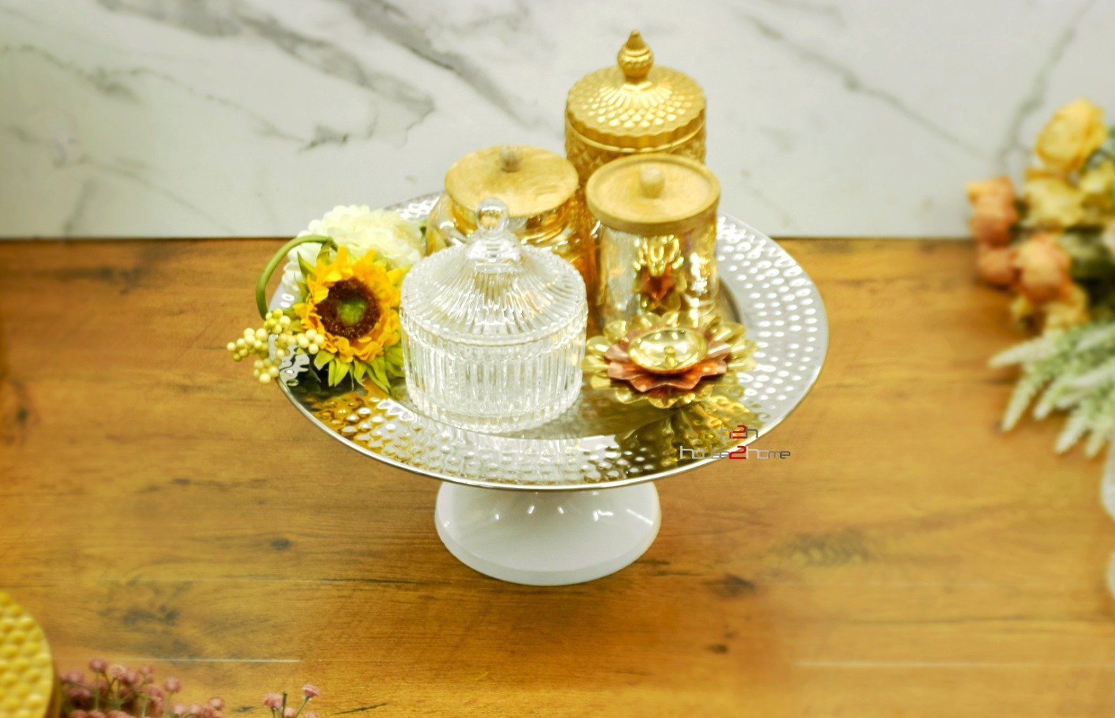 Fruit Stand, Cake Stand, Dry Fruit Stand, Hamper Packing, Serving Platter, Wedding Gift, house2home, h2h, 1 tier stand, Steel Cake Stand, Cake Stand, Steel Platter, Manufacturer, Best Handicraft manufacture, Best Metal Collection, Cake Stand, Chocolate Tray, cup cake stand, cute hamper, decor, decorative, decorative hamper, decorative packing, Diwali Decorations, Diwali Gift, diwali hamper, dry fruit box, dry fruit pack, Dry Fruit Packing, Dry Fruit Stand, dry fruit tray, Elegant Basket, elegant platter, Folding, Fruit Platter, Fruit Stand, Gift Basket, Gift box, Gift Distribution, gift pack, gifting, Gold, gold basket, Gold Hamper, Golden, Golden Wire Mesh, h2h, Hamper Basket, Hamper Box, Hamper Pack, Hamper Packing, handicraft, Handicrafts Manufacturer, handmade, Holiday Gift Hamper, Holiday Hamper, holiday pack, home decor, House 2 home, house warming, House2home, Househome, Kandi Basket, Low Transportation Cost, Metal Gifts Manufacturer, Metal Handicraft, Metal Handicrafts, Metal TRay, Metal Wire Box, Modern Candle Holder, modern hamper, Moradabad, Moradabad Metal, net mesh hamper, Packaging Basket, Packing, Platter, Return Gift, room hamper, Serving Platter, Snack Serving Stand, Square Box, Square hamper Basket, square wire, stylish, tray, trousseau packing, truso packing, Wedding Gift, Wedding Hamper, Wedding Pack, Silver Cake Stand, Silver Hamper, Hammered Plate