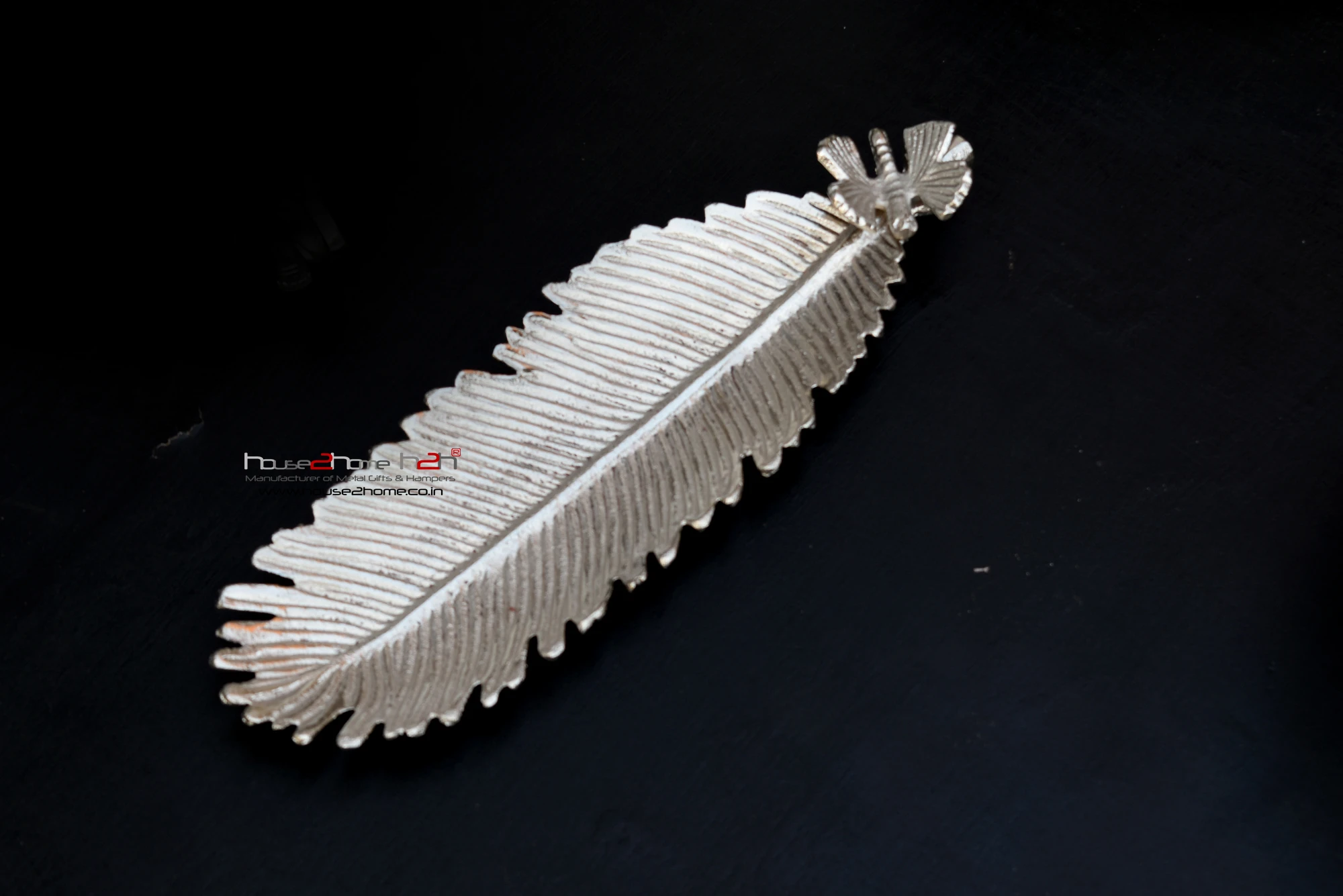Palm Leaf Metal Platter 12x.01 inch - Fusion Silver gold - Image 9
