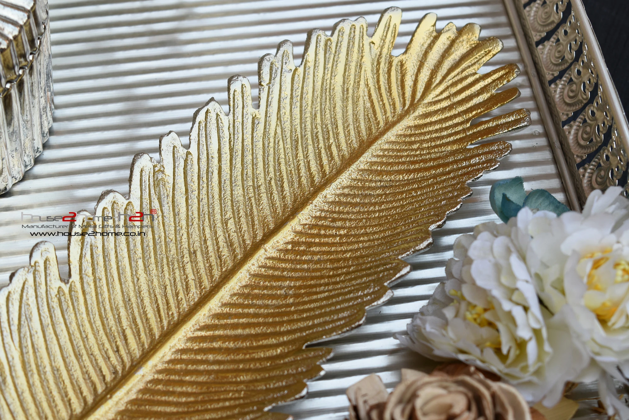 Palm Leaf Metal Platter 12x.01 inch - Fusion Silver gold - Image 10