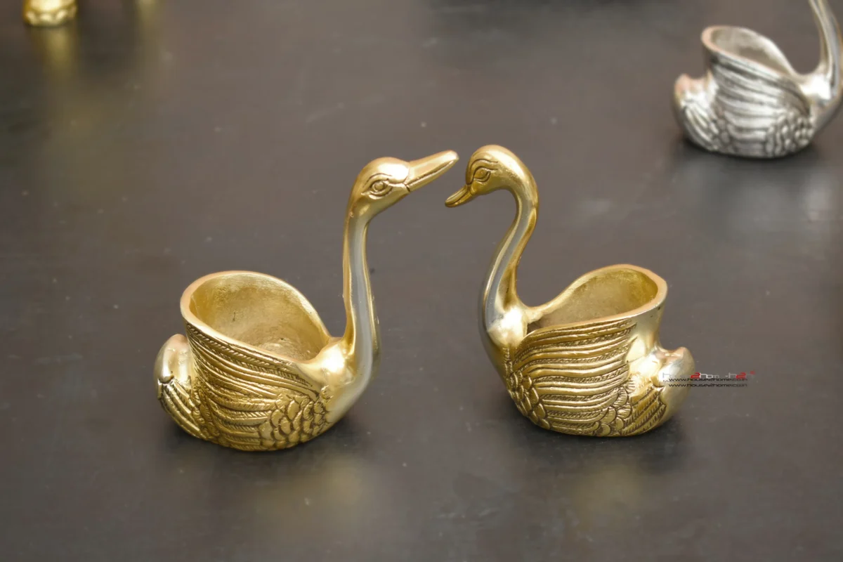 Oxidized Silver-Finish Ducks (Set Of 2)  -4.6"x4"x2.4" - Inch