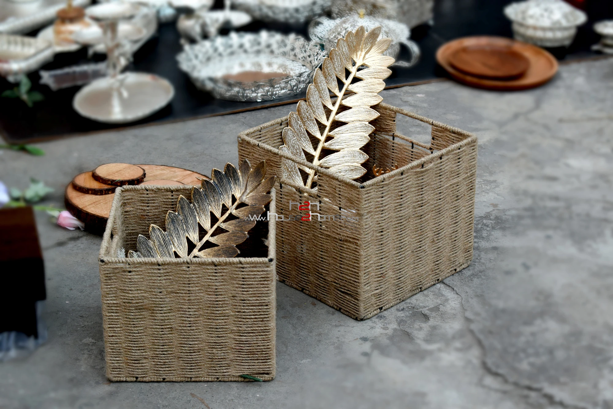 jute basket medium size, jute basket large size, handcrafted jute basket India, handwoven rope basket India, natural jute texture basket, premium jute hamper