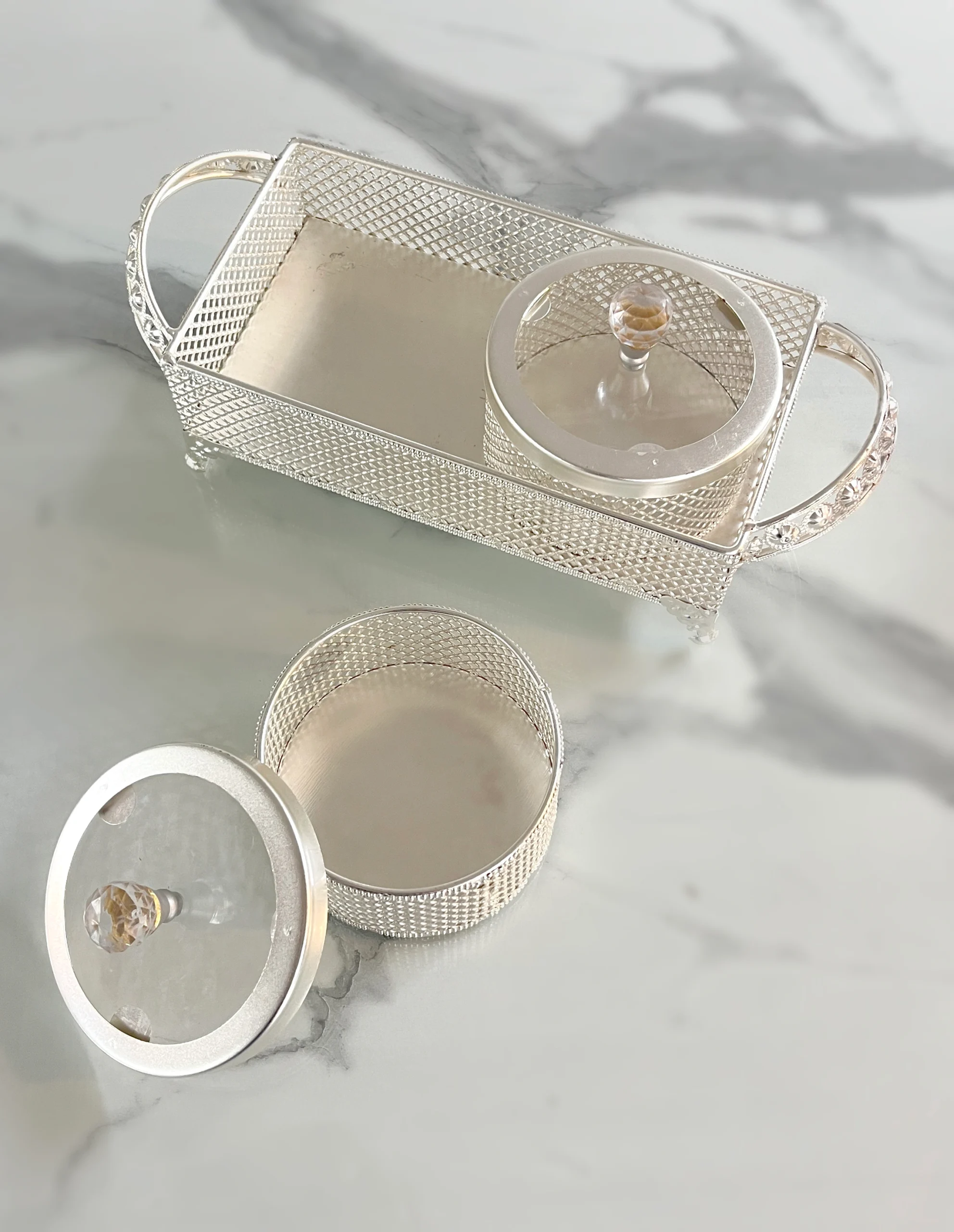 Premium German silver mesh container set in custom packaging, suited for corporate gifting and executive hampers