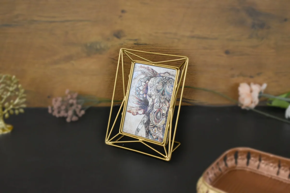 Gold Wire Photo Frame-8"x6"