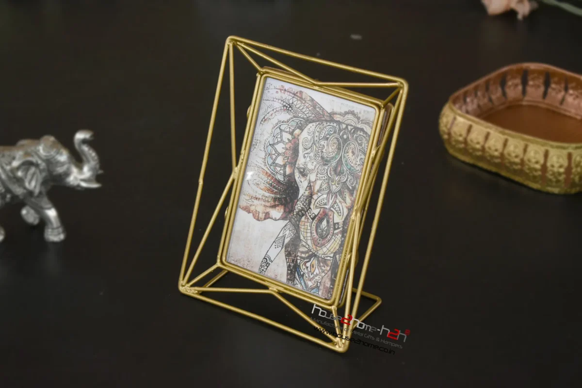 Alternative view of Gold Wire Photo Frame-8"x6"
