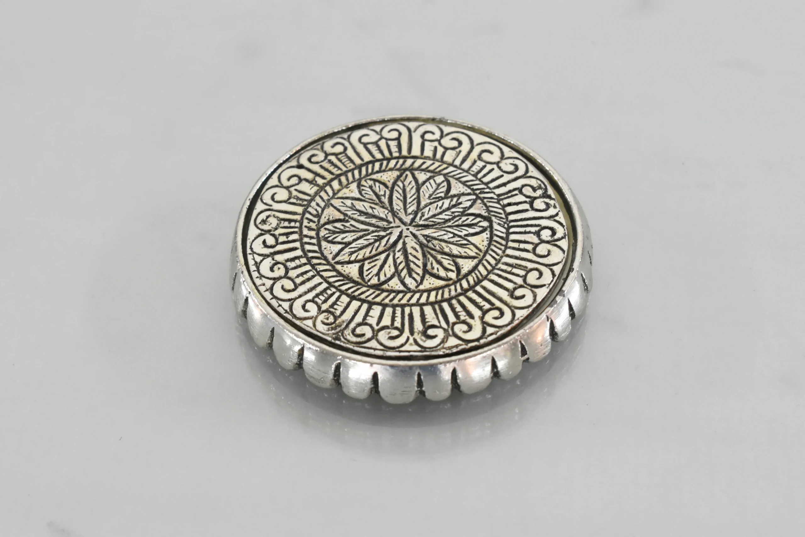 Ornate silver-plated pocket mirrors styled for luxury wedding return gifts and shaadi trousseau sets