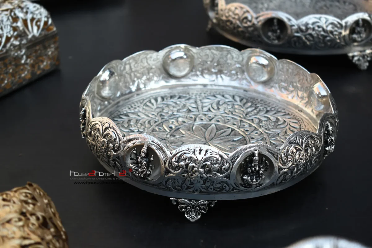 Gift hamper for weddings and housewarmings, crafted in brass and aluminium handicraft by house2home in Moradabad. Suited to couples and families settling into a new home. Bulk orders welcome.