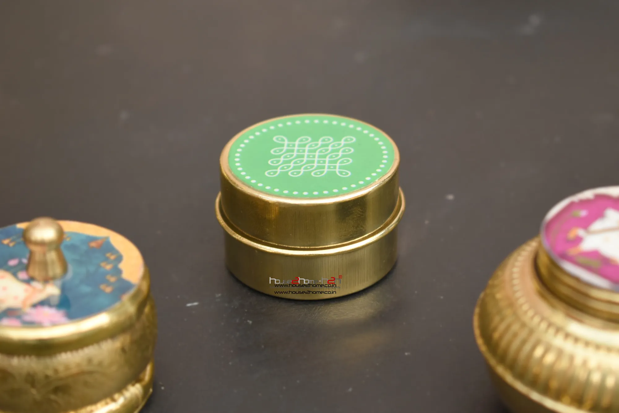 Brass Small Decorative Box / Sindoor dani - 2"x1.4"-Inch - Image 3