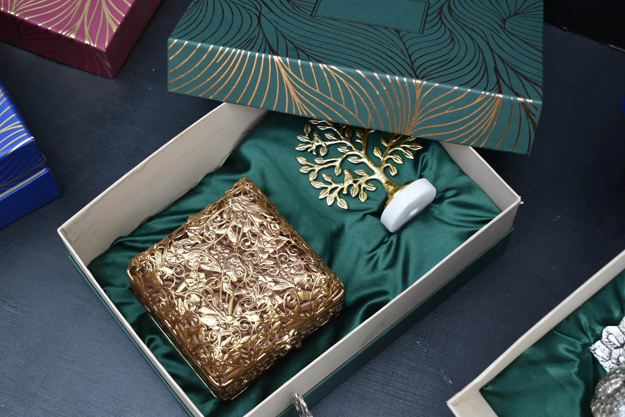 Palladium Box & Kalpa Vriksha-Tree Of Life / Corporate Gift Hamper Box - Image 8