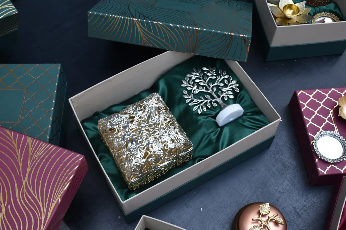 Alternative view of Palladium Box & Kalpa Vriksha-Tree Of Life / Corporate Gift Hamper Box