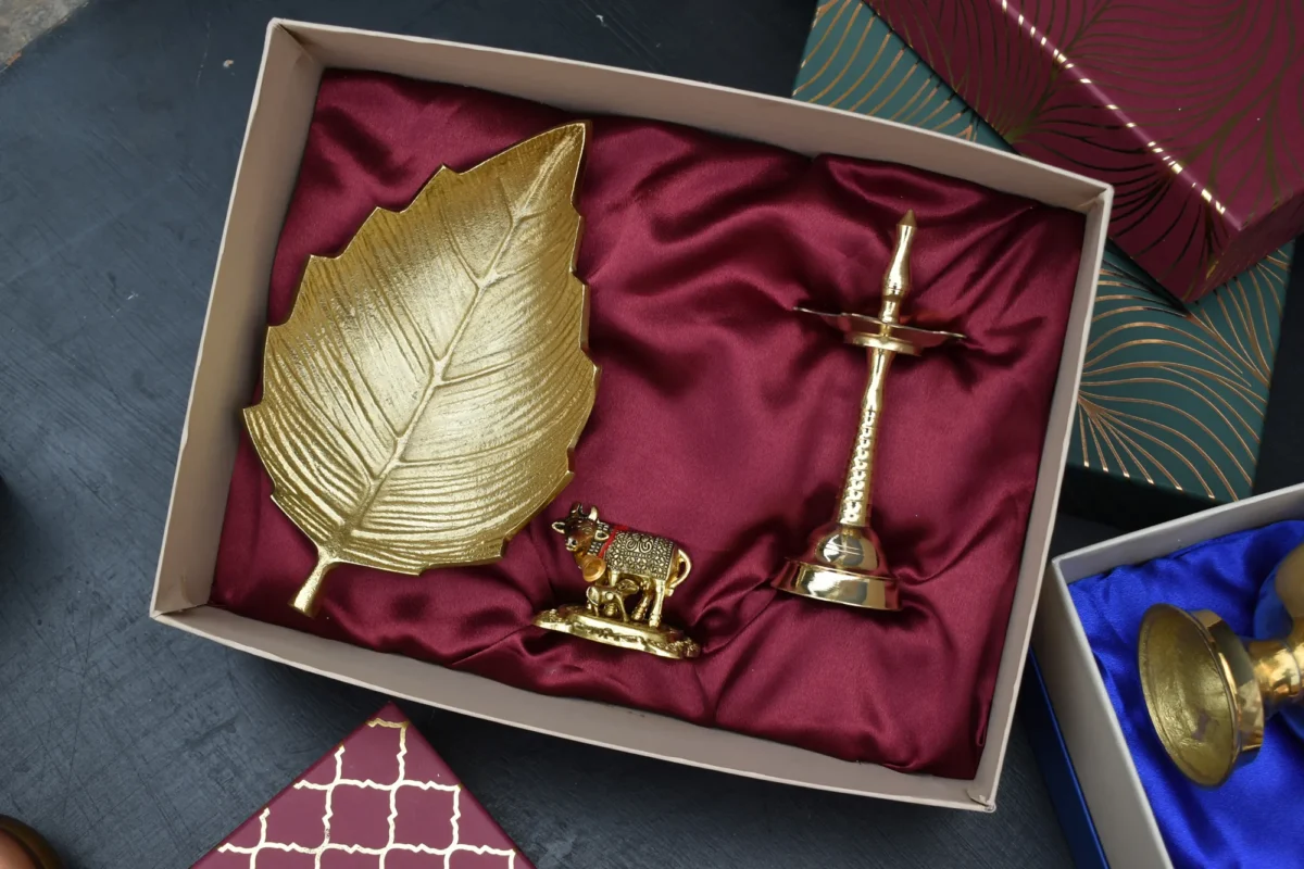 Traditional Indian handicraft Diwali gift hamper