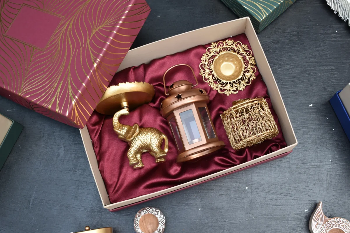 Personalized gift hamper for festive and business occasions